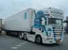 Hovo 4er Scania KKSZ 3a-3a re.JPG (27065 Byte)