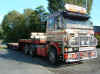 Midtstol Scania 143 Jumbo-Pritschen-SZ 3a-3a.JPG (44726 Byte)