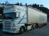 Omdal 5er Scania Jumbo-GplSZ li.JPG (31385 Byte)